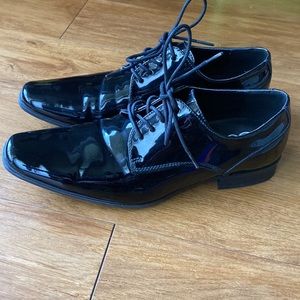 Calvin Klein dress shoes - used